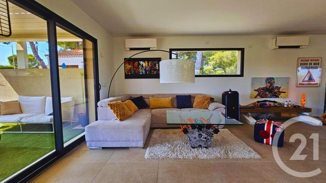 maison à vendre - 4 pièces - 150.0 m2 - CARRY LE ROUET - 13 - PROVENCE-ALPES-COTE-D-AZUR - Century 21 Côte Bleue