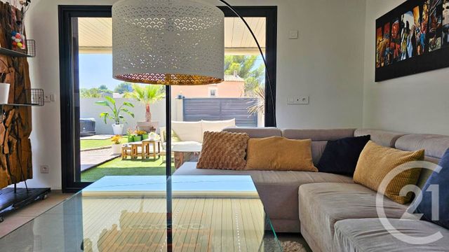 maison à vendre - 4 pièces - 150.0 m2 - CARRY LE ROUET - 13 - PROVENCE-ALPES-COTE-D-AZUR - Century 21 Côte Bleue