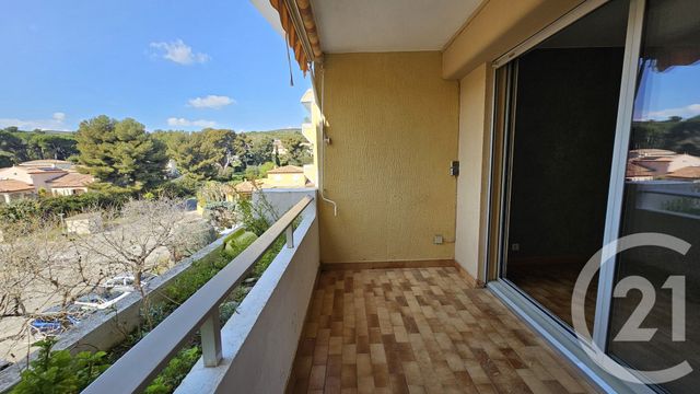 Appartement T1 à vendre - 1 pièce - 28.55 m2 - CARRY LE ROUET - 13 - PROVENCE-ALPES-COTE-D-AZUR - Century 21 Côte Bleue