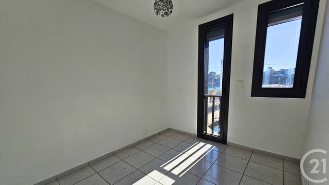 Appartement à vendre - 2 pièces - 40.0 m2 - CARRY LE ROUET - 13 - PROVENCE-ALPES-COTE-D-AZUR - Century 21 Côte Bleue
