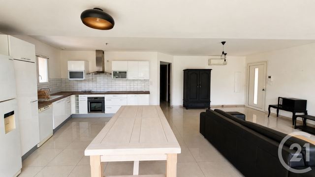Appartement T3 à vendre - 3 pièces - 82.0 m2 - CARRY LE ROUET - 13 - PROVENCE-ALPES-COTE-D-AZUR - Century 21 Côte Bleue
