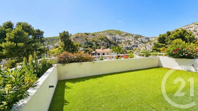 Appartement T3 à vendre - 3 pièces - 80.0 m2 - CARRY LE ROUET - 13 - PROVENCE-ALPES-COTE-D-AZUR - Century 21 Côte Bleue